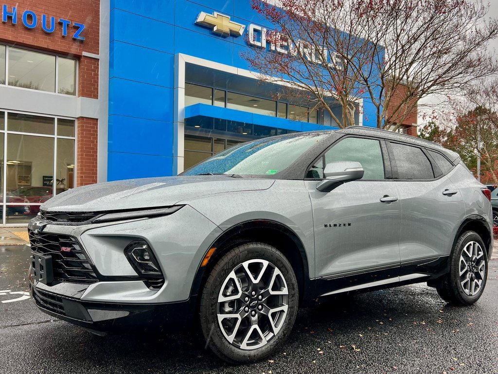 New 2025 Chevrolet Blazer RS w/ Driver Confidence II Package
