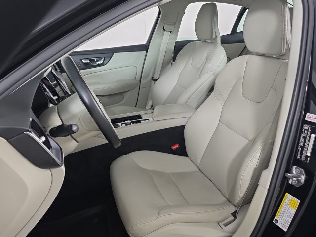 Used 2019 Volvo S60 T5 Momentum FWD image 21