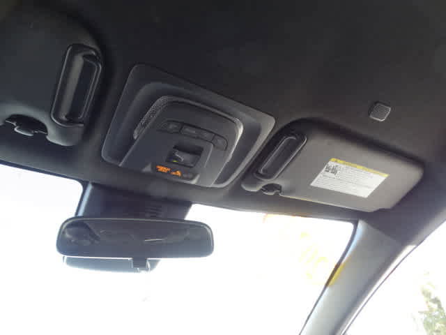 Used 2024 Toyota Corolla SE image 36