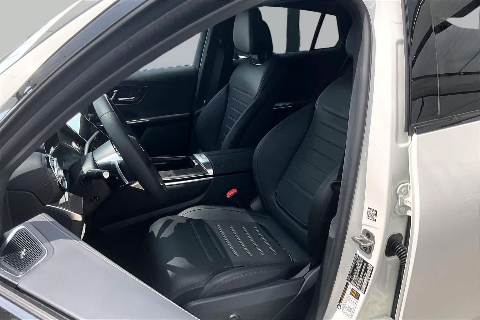 Used 2026 Mercedes-Benz GLC 300 4MATIC image 8