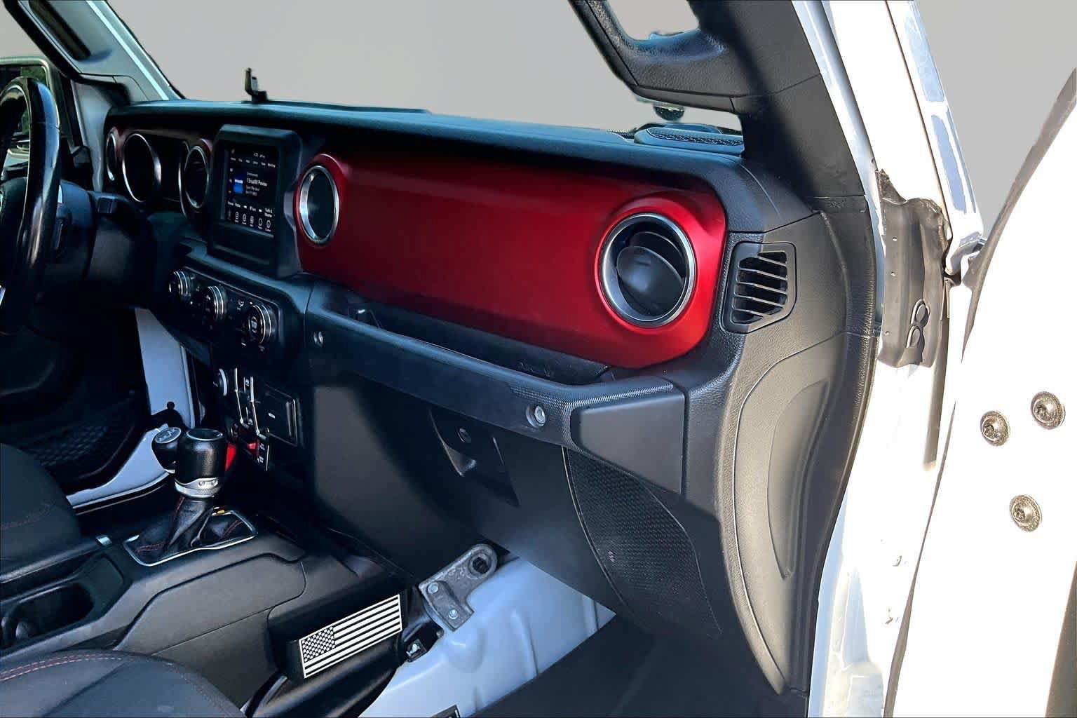 Used 2020 Jeep Gladiator Rubicon AWD/4WD image 19