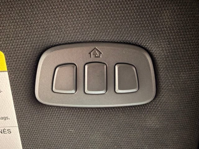 Used 2025 Ford Explorer ST AWD/4WD image 43