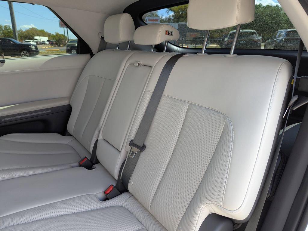 Used 2023 Hyundai Ioniq 5 Limited image 15