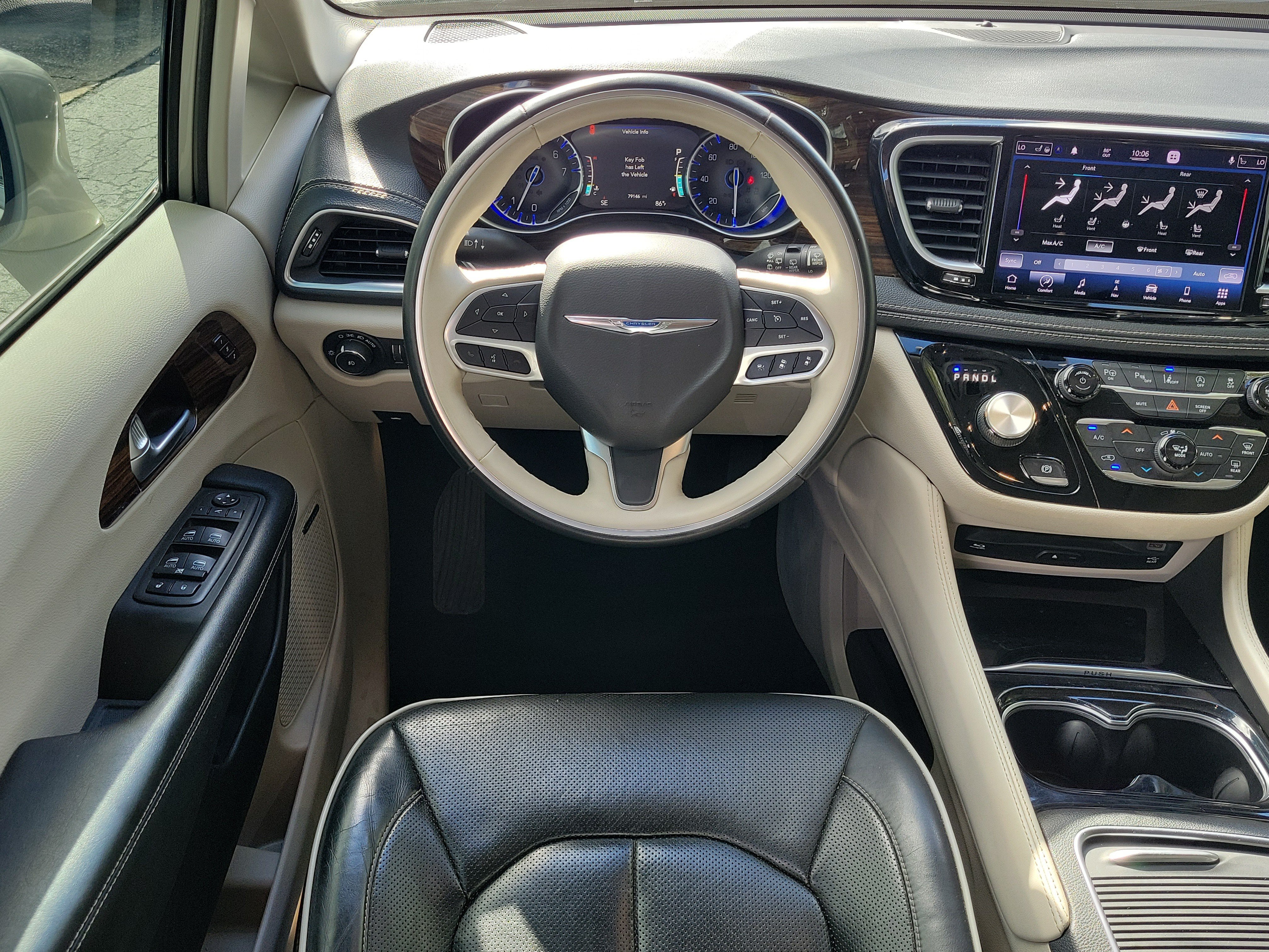 Used 2021 Chrysler Pacifica Limited w/ Uconnect Theater Family Group AWD/4WD image 16