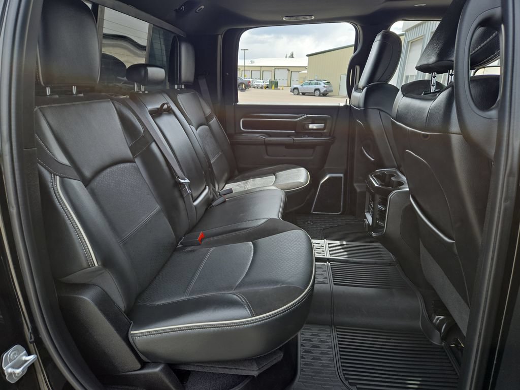 Used 2021 RAM 3500 Laramie w/ Night Edition AWD/4WD image 14