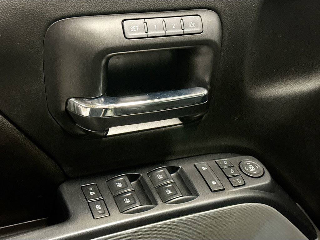 Used 2017 Chevrolet Silverado 1500 LTZ Z71 w/ LTZ Plus Package image 19