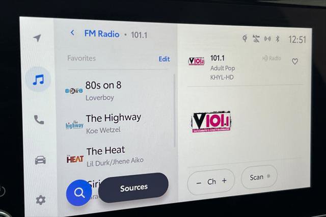 Certified 2025 Toyota Camry SE w/ Convenience Package image 19