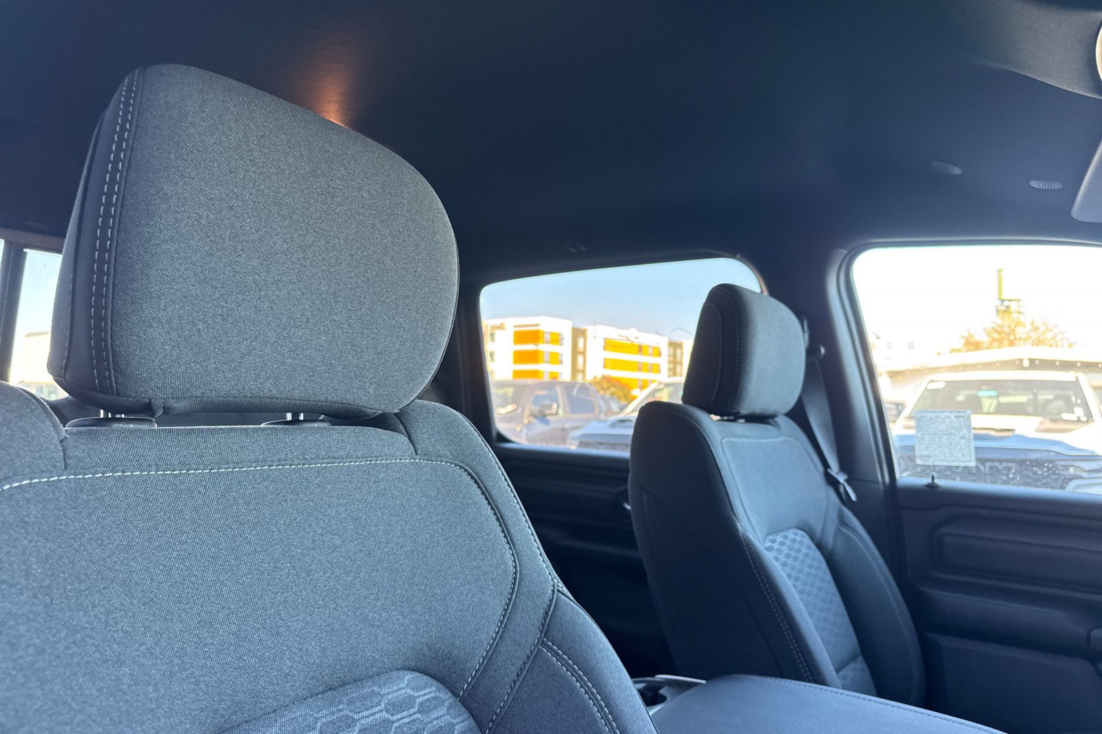 New 2026 RAM 1500 Express AWD/4WD image 15