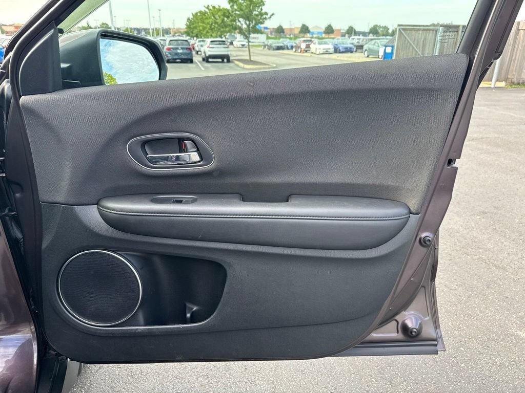 Used 2022 Honda HR-V EX image 38