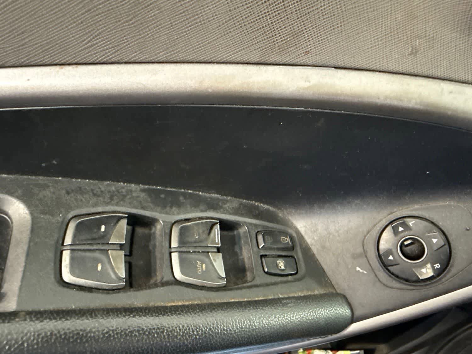 Used 2016 Hyundai Santa Fe Sport FWD image 18