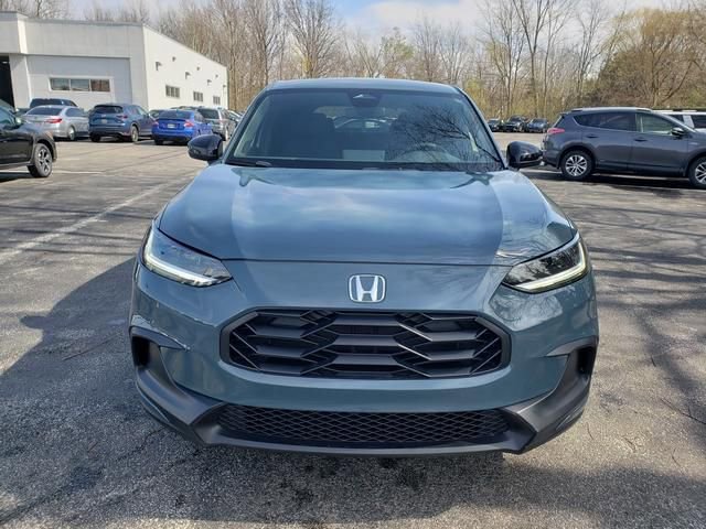 Used 2023 Honda HR-V Sport image 9