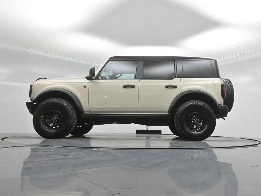 New 2026 Ford Bronco Badlands w/ Wildtrak Package AWD/4WD image 7