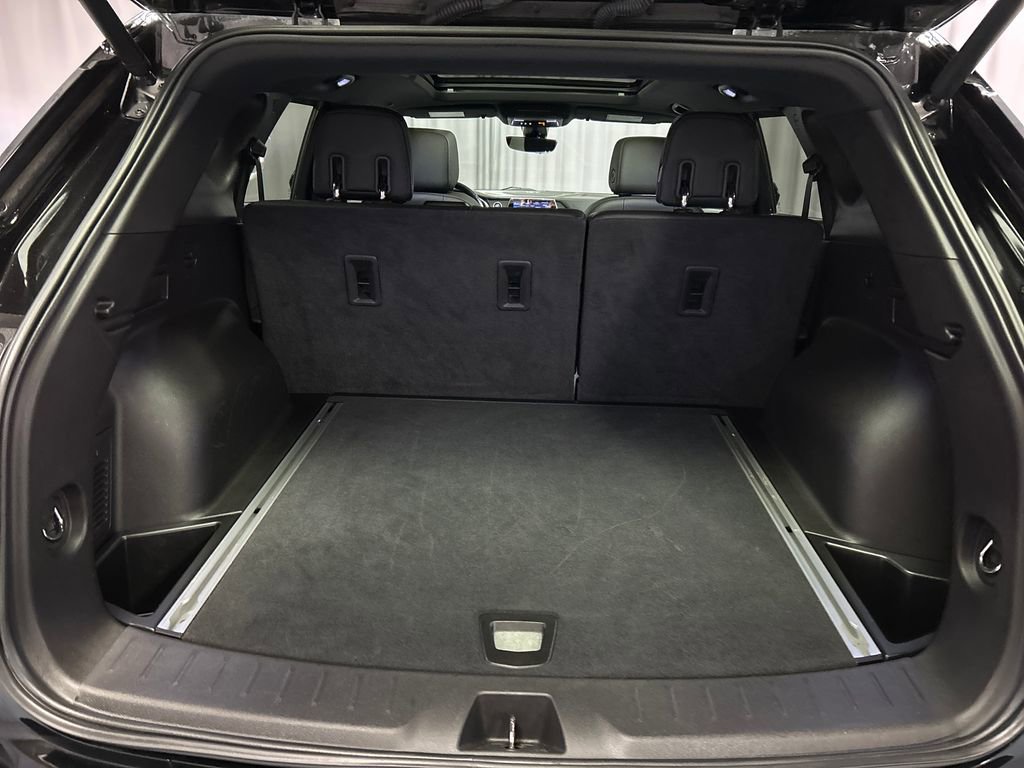 Used 2019 Chevrolet Blazer Premier w/ Sun and Wheels Package image 25