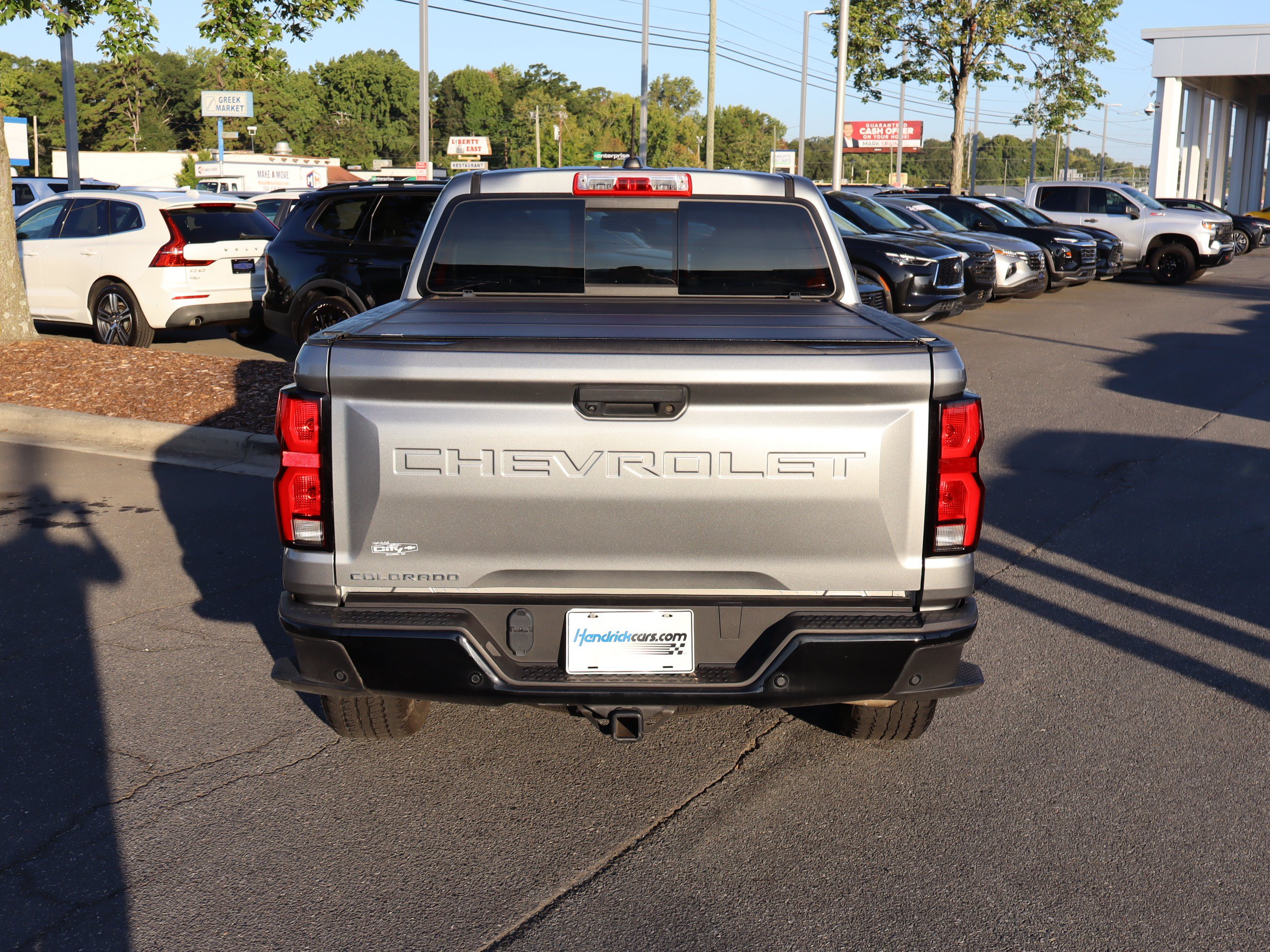 Used 2023 Chevrolet Colorado Z71 w/ Z71 Convenience Package 2 AWD/4WD image 9