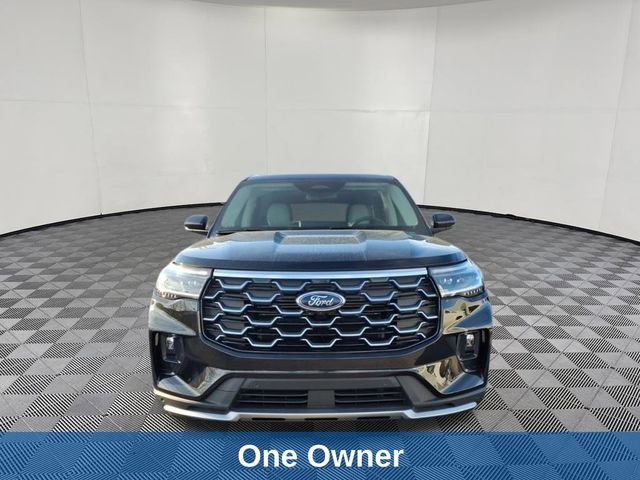 Used 2025 Ford Explorer Platinum w/ Ultimate Package AWD/4WD image 3