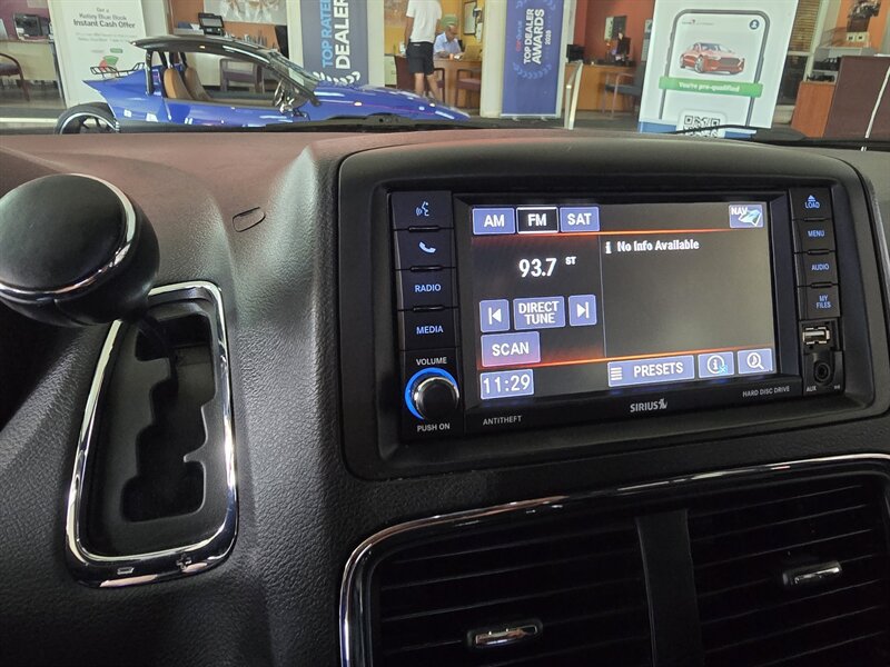Used 2019 Dodge Grand Caravan GT FWD image 29