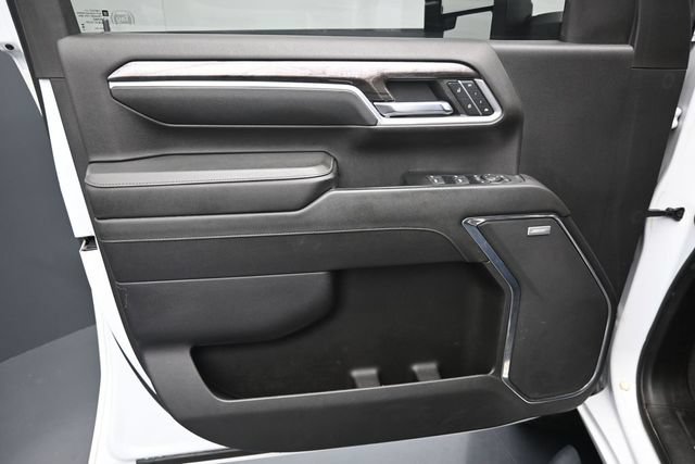Used 2024 Chevrolet Silverado 2500 LTZ w/ LTZ Plus Package AWD/4WD image 14