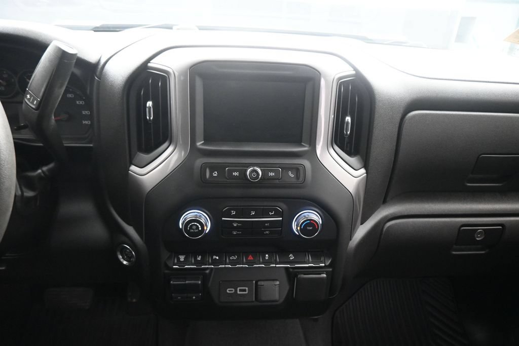 Used 2024 Chevrolet Silverado 2500 Custom w/ Custom Value Package AWD/4WD image 24