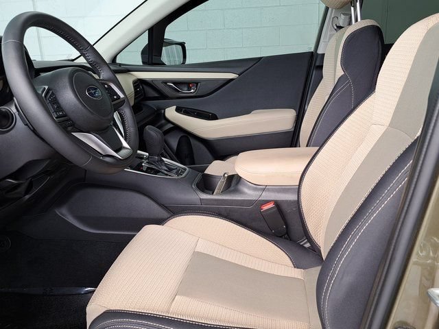 Used 2023 Subaru Outback Premium AWD/4WD image 22