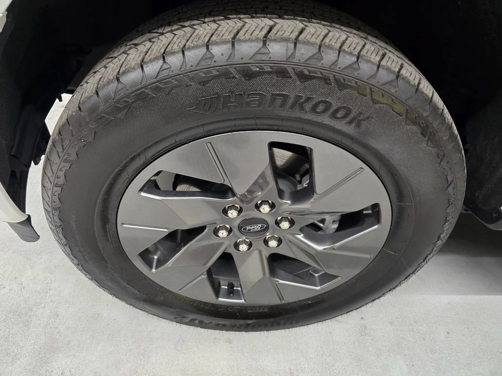 Used 2023 Ford F150 Lightning Lariat AWD/4WD image 12
