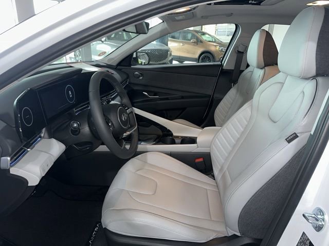 New 2026 Hyundai Elantra Limited image 14