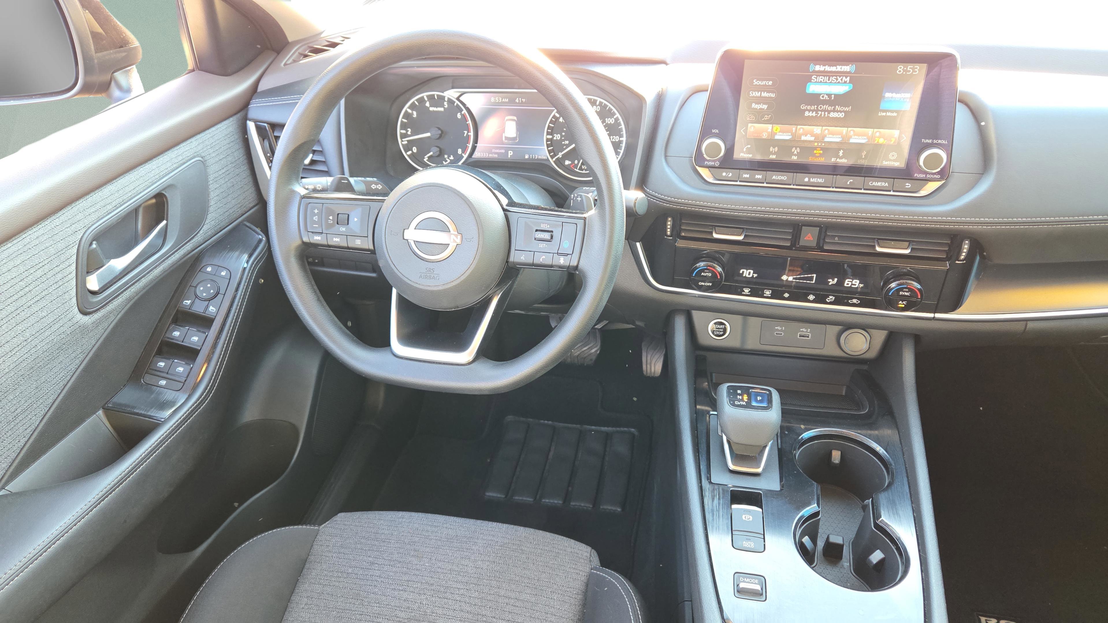 Used 2022 Nissan Rogue SV image 12