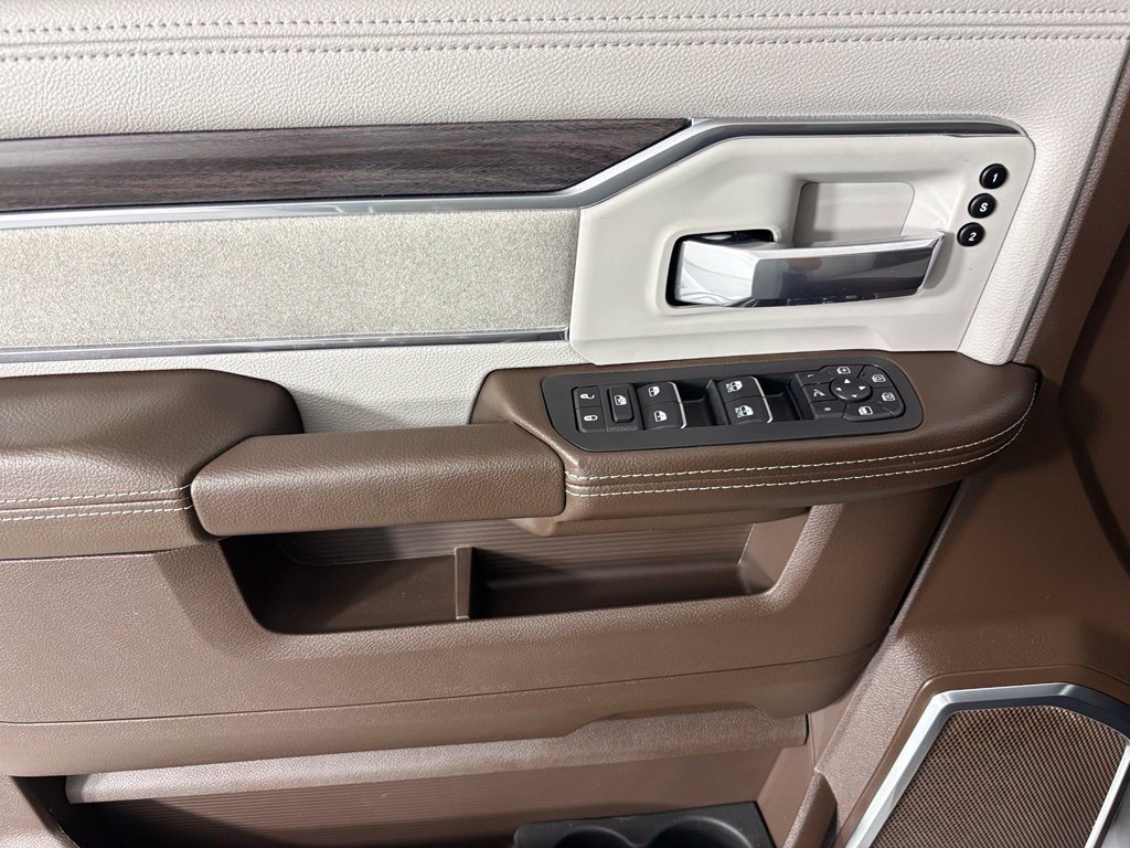 New 2027 RAM 3500 Laramie AWD/4WD image 20