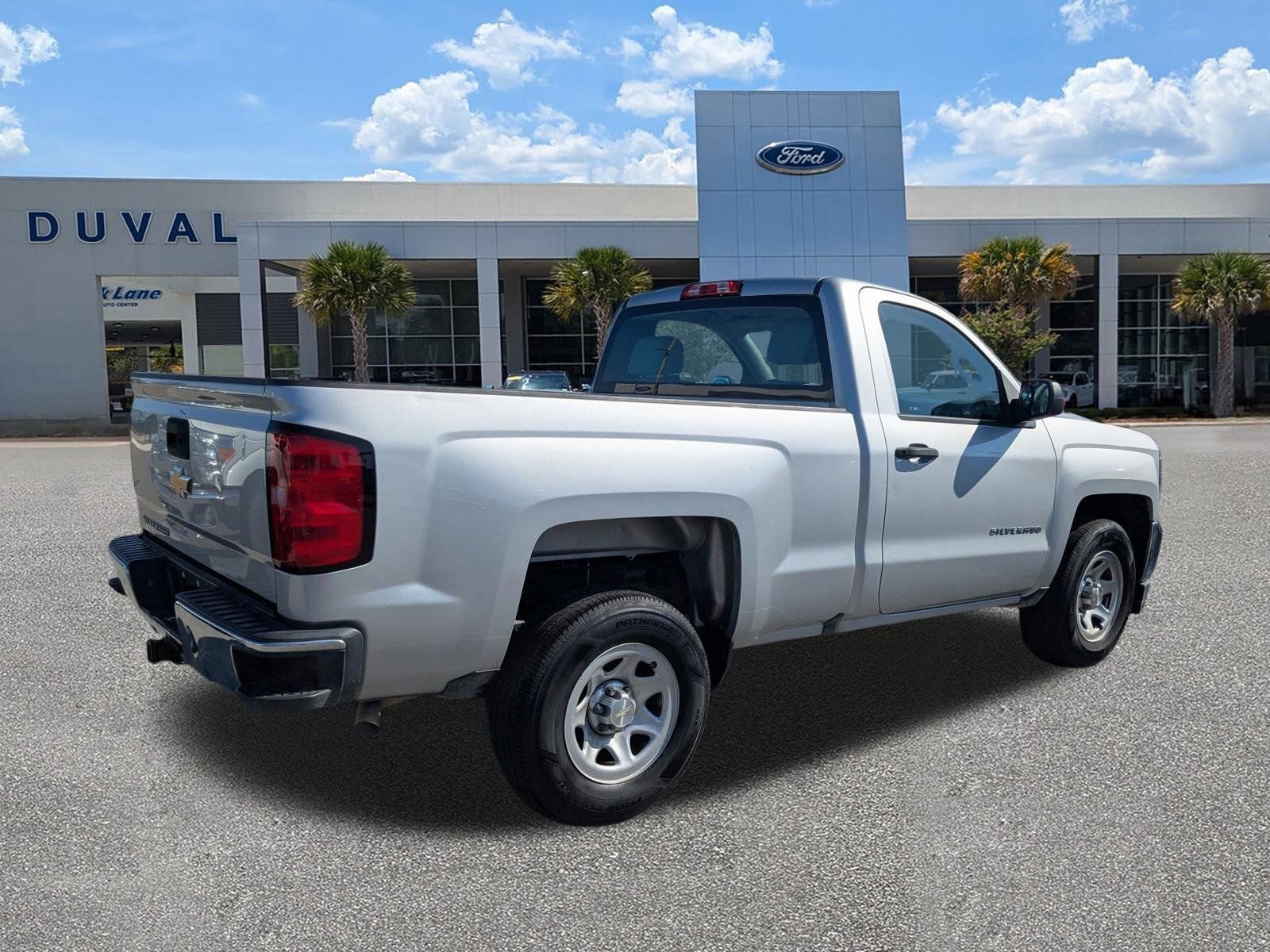 Used 2017 Chevrolet Silverado 1500 W/T w/ Chrome Bumper Package image 4