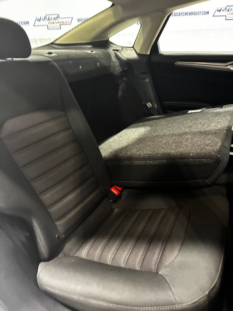 Used 2018 Ford Fusion SE w/ Fusion SE Technology Package FWD image 35