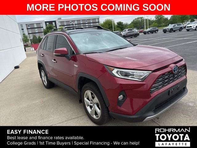 Used 2021 Toyota RAV4 Limited AWD/4WD image 3