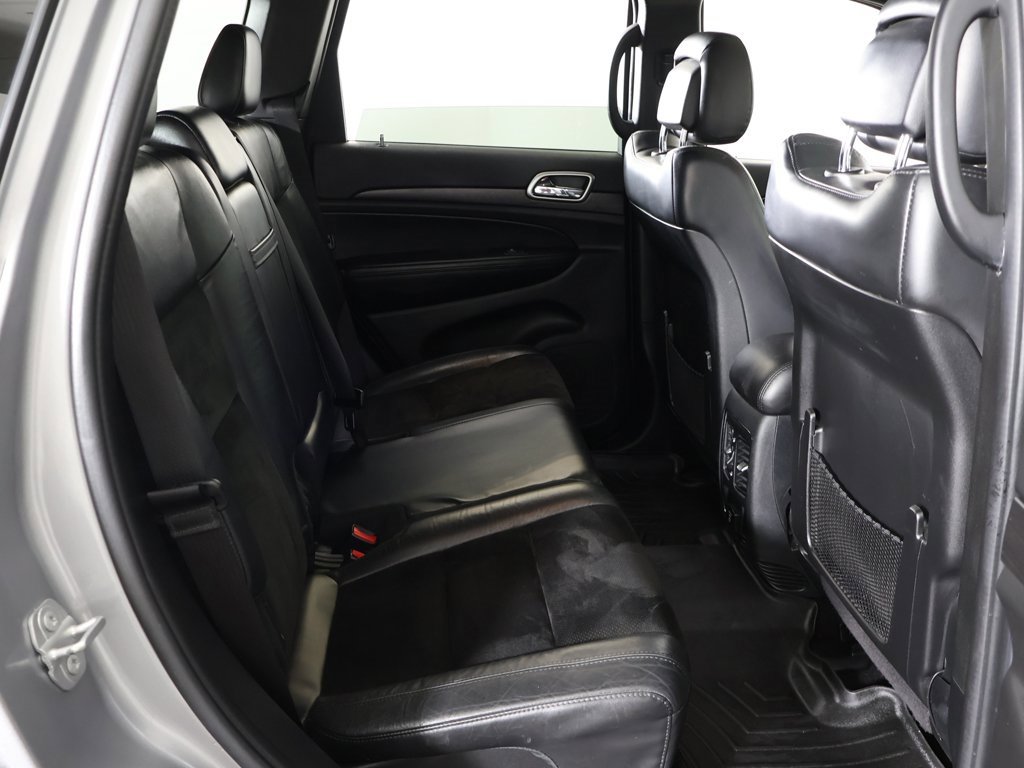 Used 2017 Jeep Grand Cherokee Altitude image 35