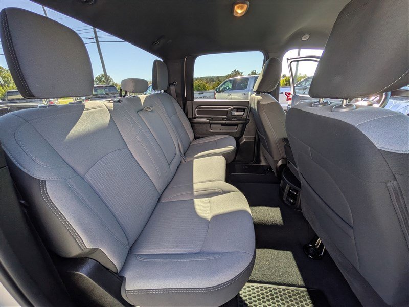 Used 2024 RAM 2500 Big Horn image 22