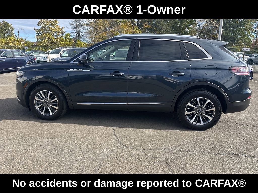 Certified 2022 Lincoln Nautilus Reserve w/ Luxury Package image 2