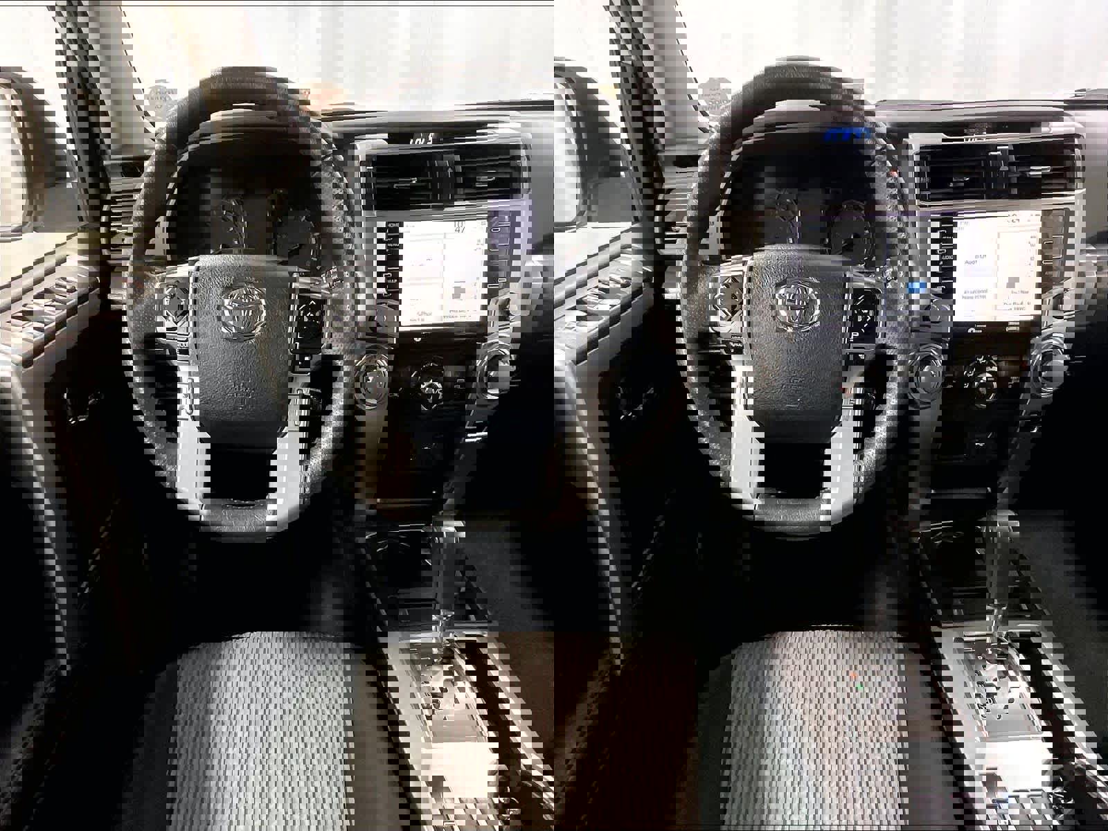 Used 2024 Toyota 4Runner SR5 image 17