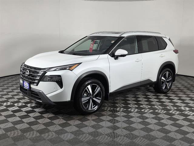 Used 2024 Nissan Rogue SL w/ SL Premium Package AWD/4WD image 9