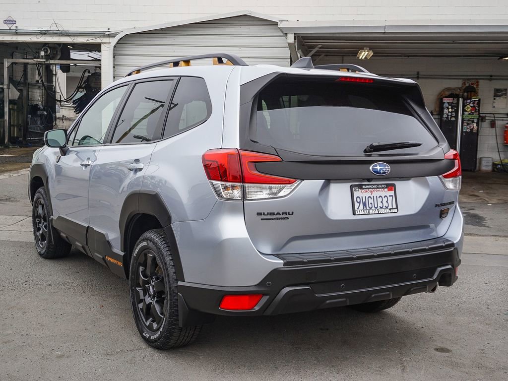 Certified 2025 Subaru Forester Wilderness AWD/4WD image 4