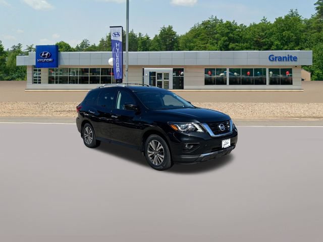 Used 2017 Nissan Pathfinder SL w/ SL Premium Package AWD/4WD image 6