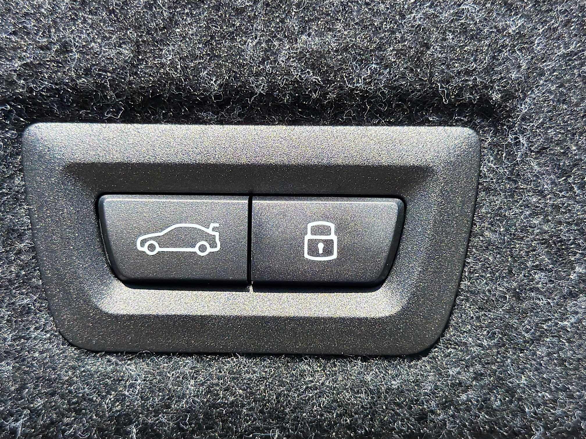 New 2026 BMW 530i w/ Convenience Package image 13