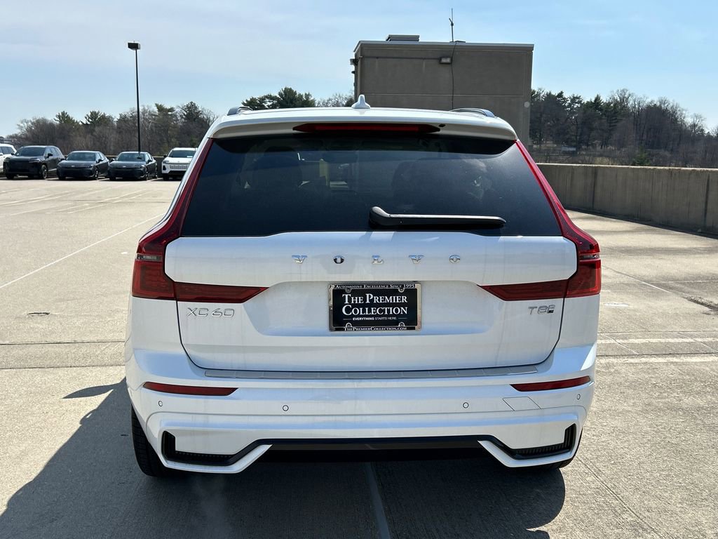 New 2026 Volvo XC60 T8 Ultra w/ Protection Package Premier image 3