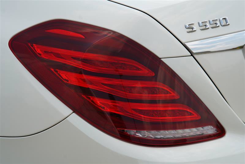 Used 2015 Mercedes-Benz S 550 4MATIC Sedan image 29