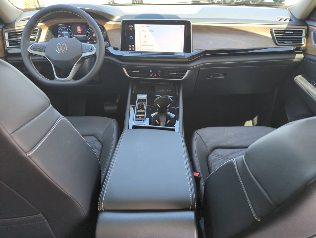 New 2026 Volkswagen Atlas SE FWD image 25