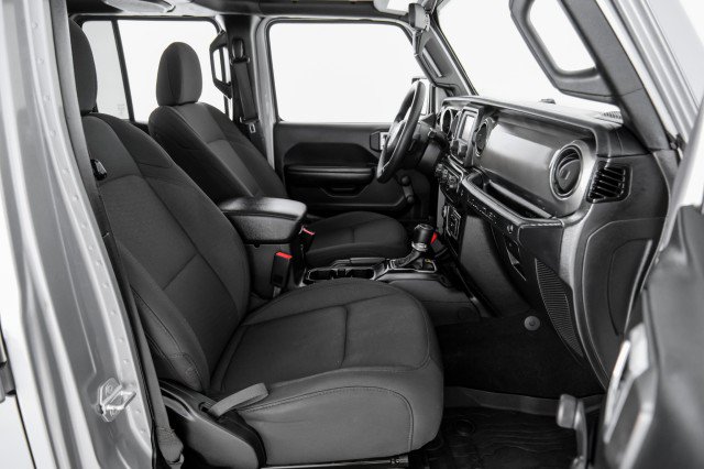 Used 2020 Jeep Wrangler Unlimited Sport AWD/4WD image 30