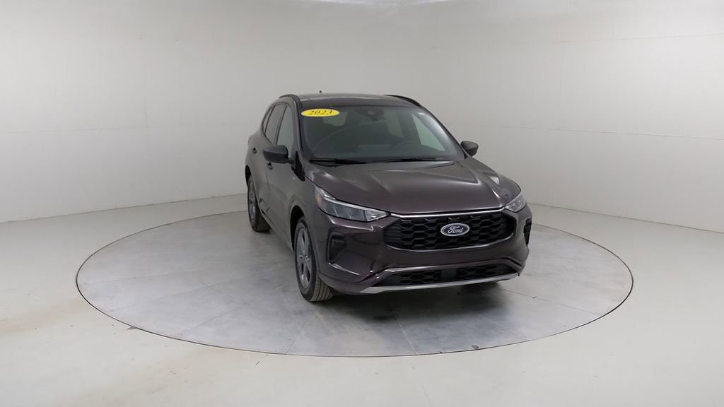 Certified 2023 Ford Escape ST-Line w/ Tech Pack #1 image 10
