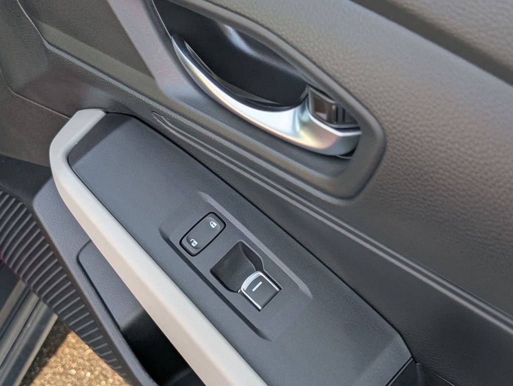 Used 2025 Honda Accord LX image 47