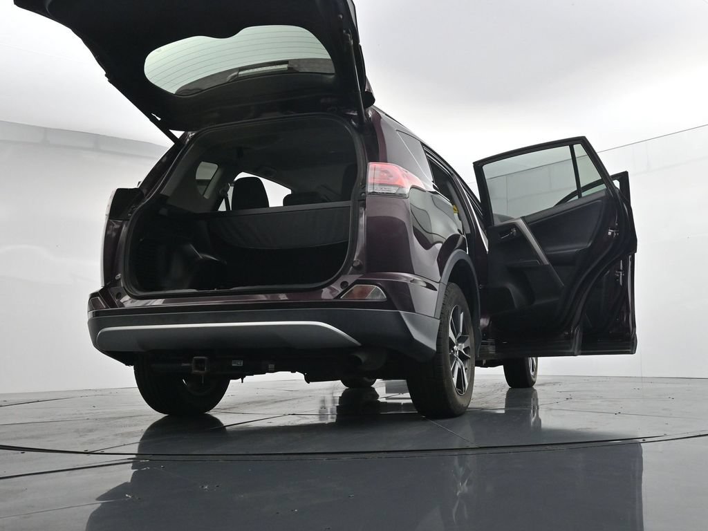 Used 2016 Toyota RAV4 XLE FWD image 41