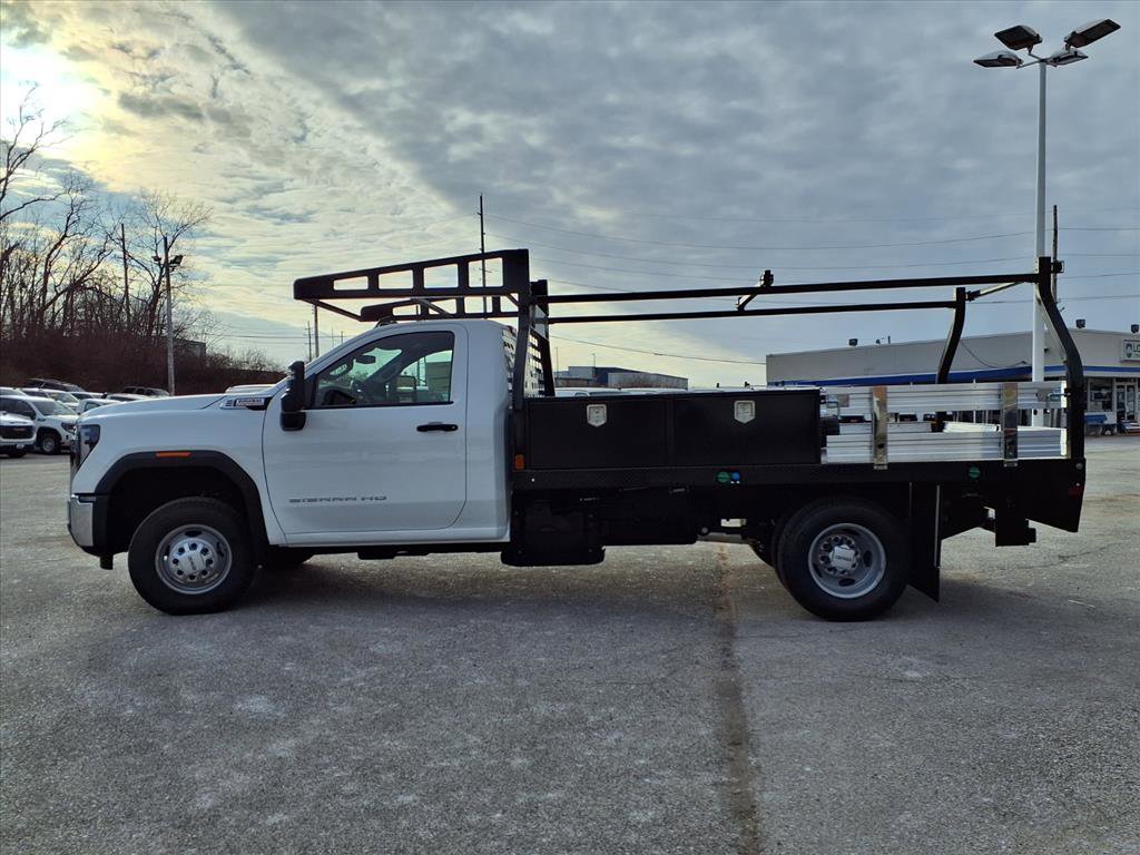 New 2026 GMC Sierra 3500 Pro w/ Convenience Package image 21