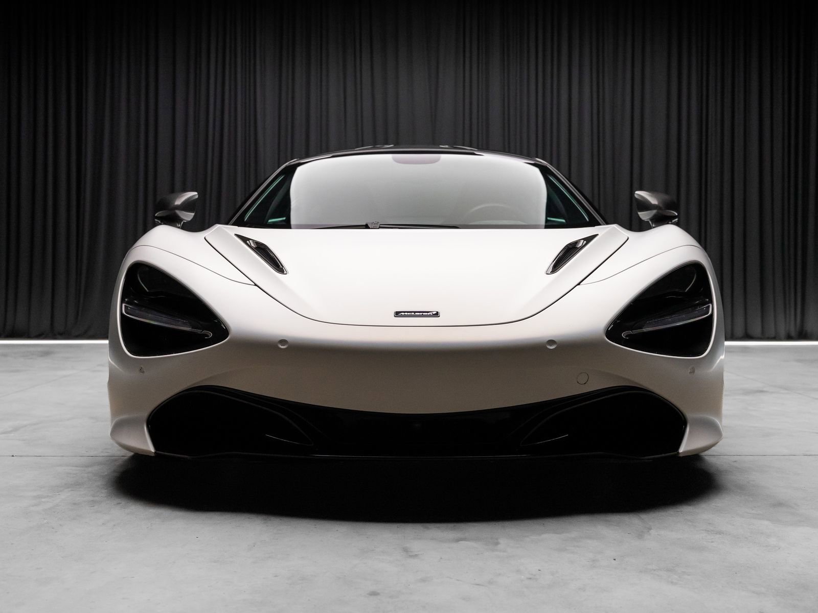 Used 2021 McLaren 720S Luxury RWD image 23