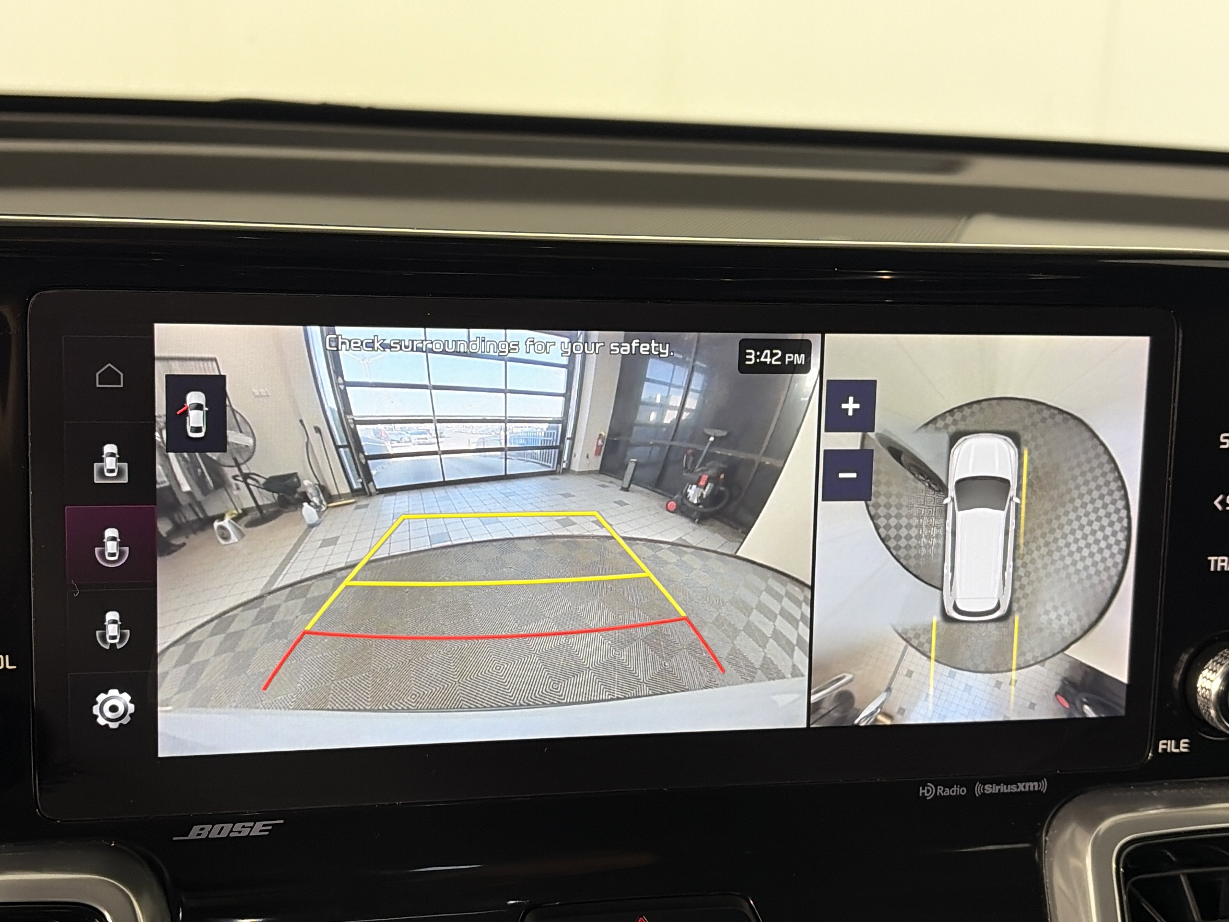 Certified 2023 Kia Sorento SX Prestige image 24