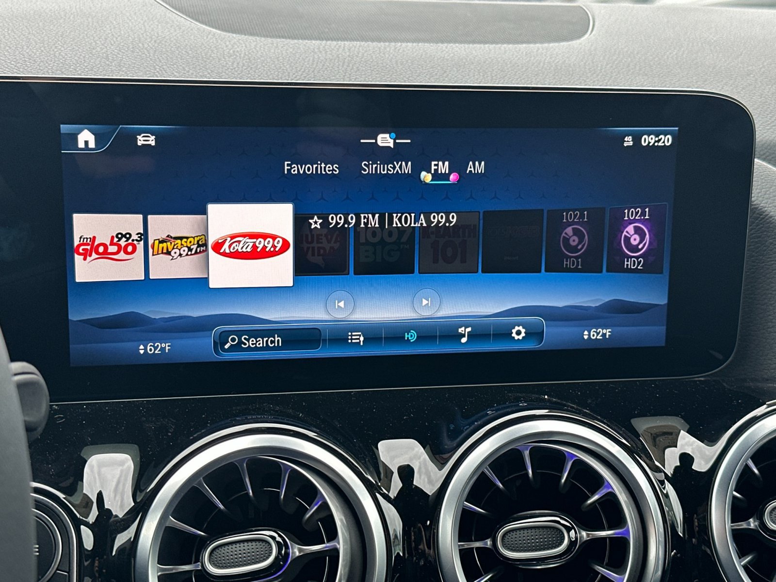 Used 2025 Mercedes-Benz GLA 250 image 19