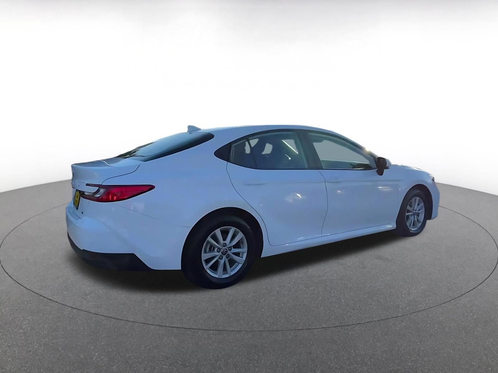 Used 2026 Toyota Camry LE FWD image 14